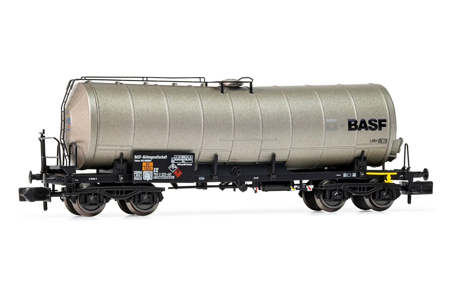 DB, isolated tank wagon, silver livery with light weathering, 'BASF ...